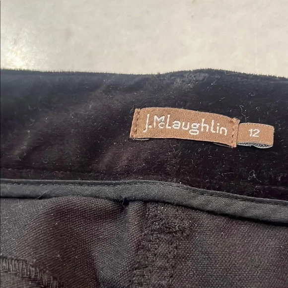 J McLaughlin black velvet Xmas tree Embroidered pants - Picture 3 of 5